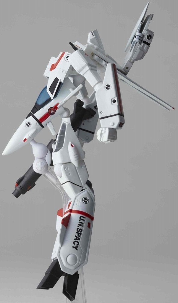 Amazon.co.jp: リボルテックヤマグチ No.084 三段変形バルキリー VF-1J