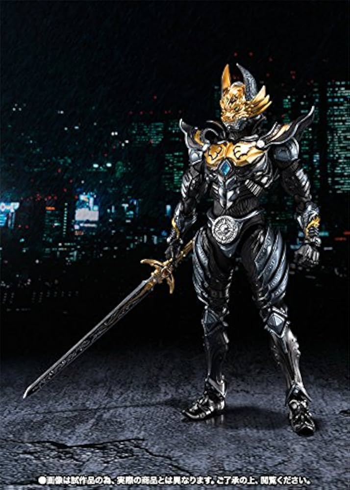 Amazon.co.jp: S.H.Figuarts 黄金騎士 ガロ 流牙Ver. フィギュア
