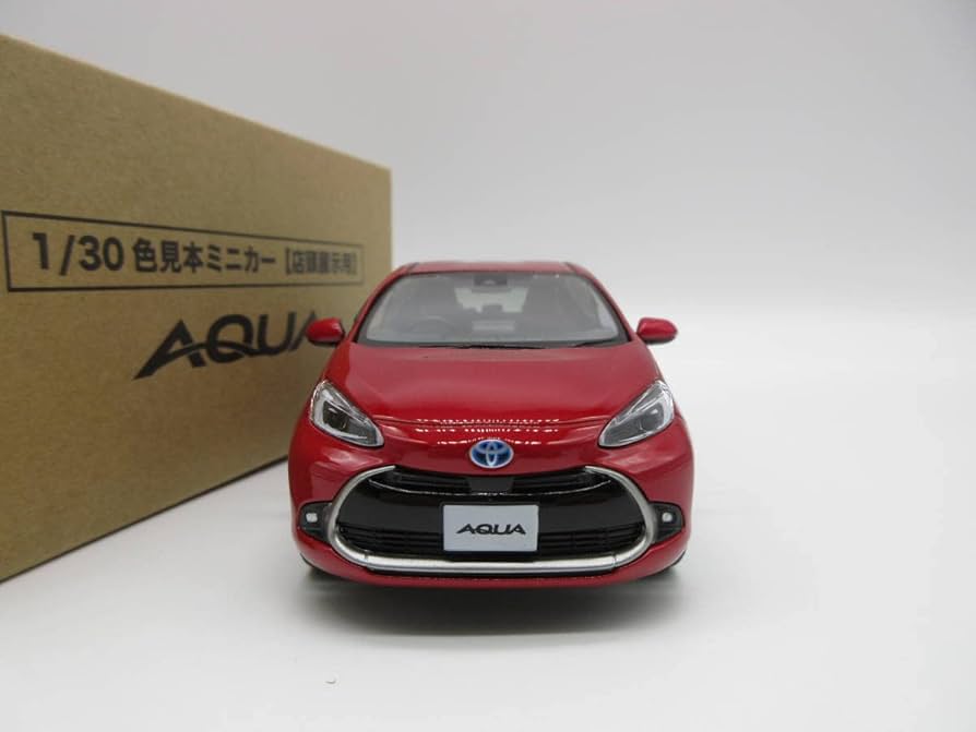 Amazon | 1/30 トヨタ 新型アクア AQUA カラーサンプル ミニカー
