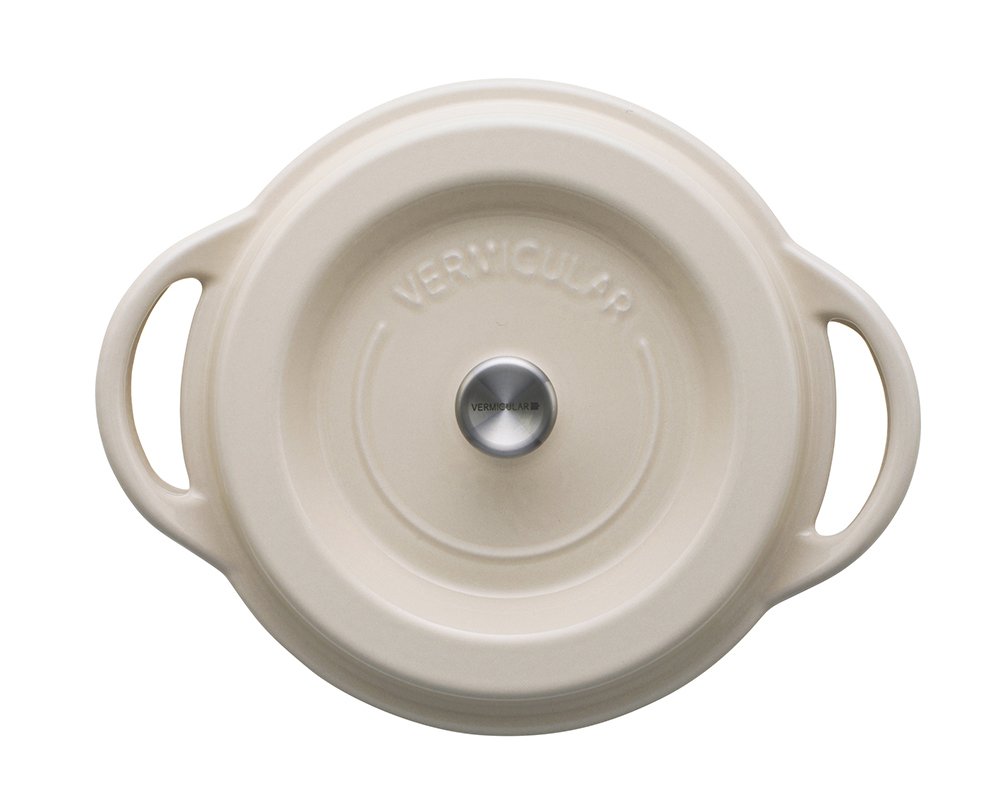 Amazon｜バーミキュラ 鋳物ホーロー鍋 18cm ナチュラルベージュ 無水