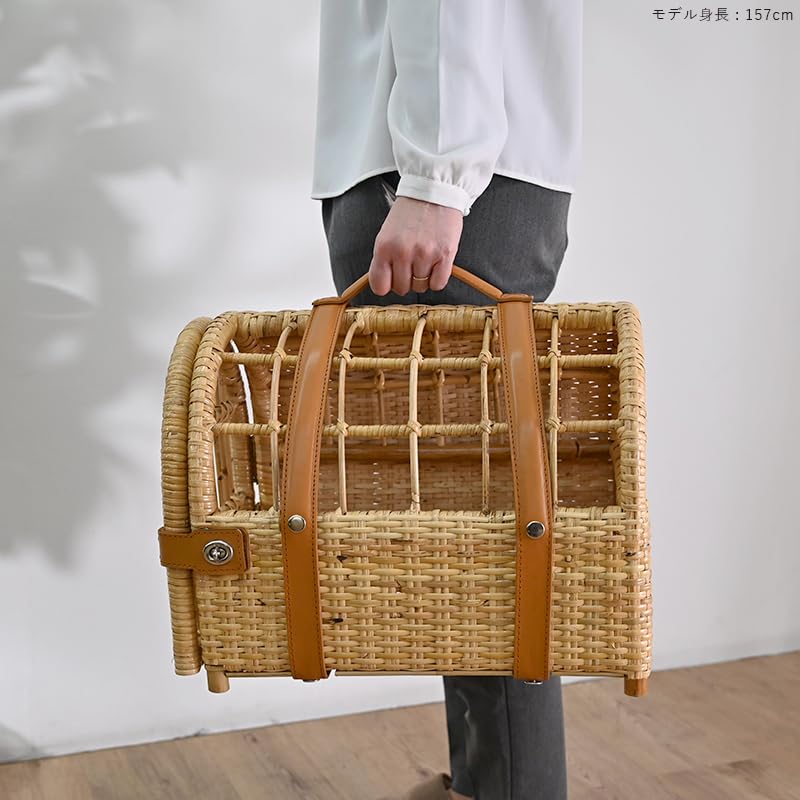 Amazon | ロック機能付き 天然ラタン製ペットキャリーバック(GK109N