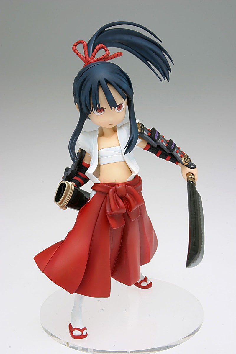 Amazon.co.jp: 世界樹の迷宮 ブシドーの女の子 (ノンスケールPVC塗装