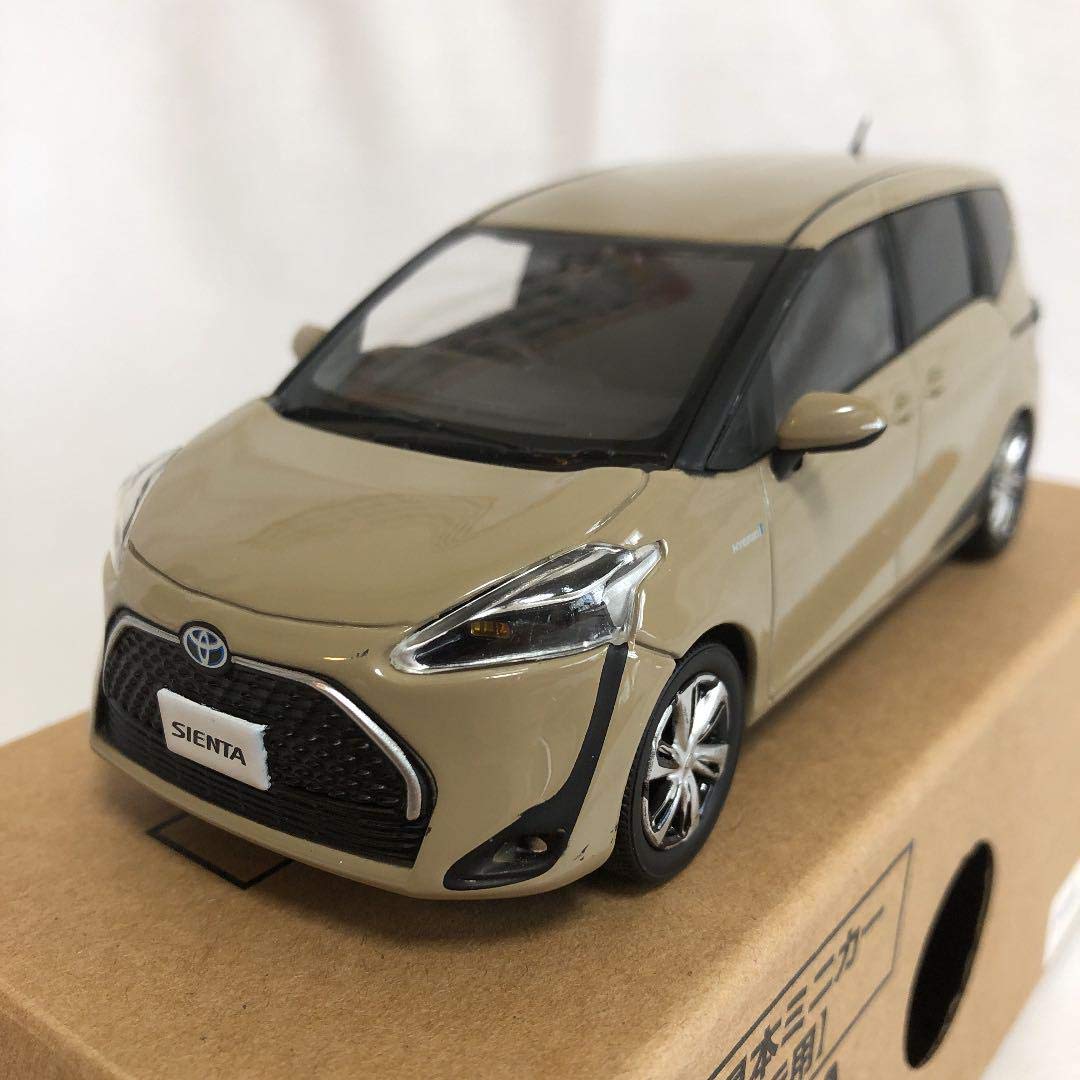 Amazon | 非売品 トヨタ ミニカー シエンタ ベージュ | ミニカー・ダイ