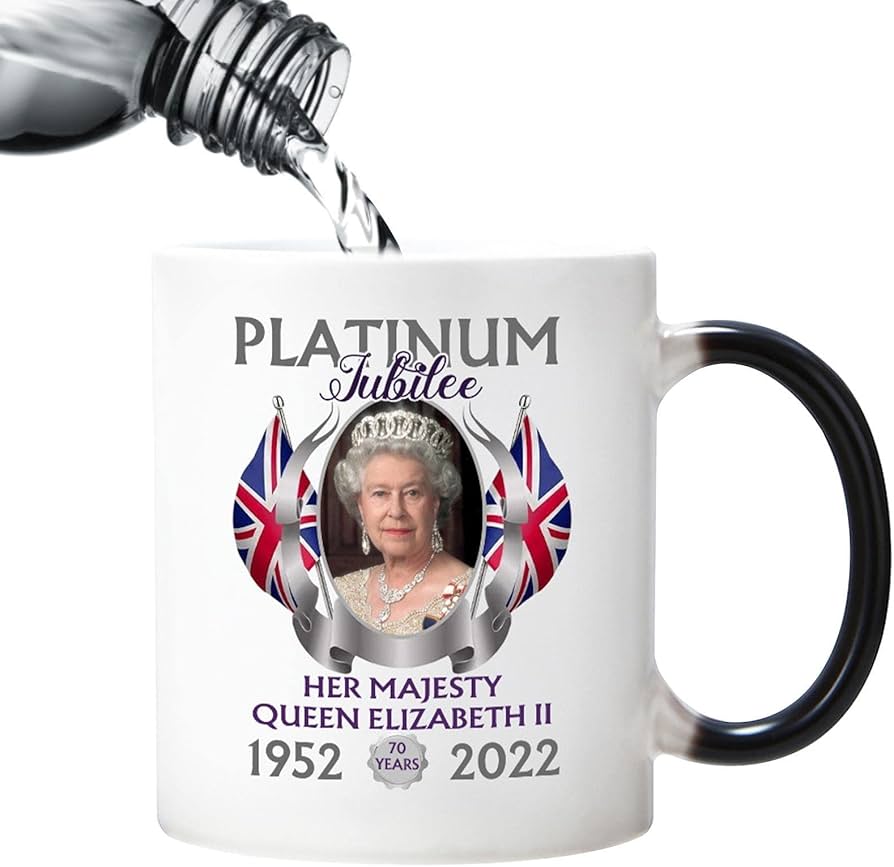 Amazon｜エリザベス女王記念マグカップ,エリザベス女王 2 世記念記念