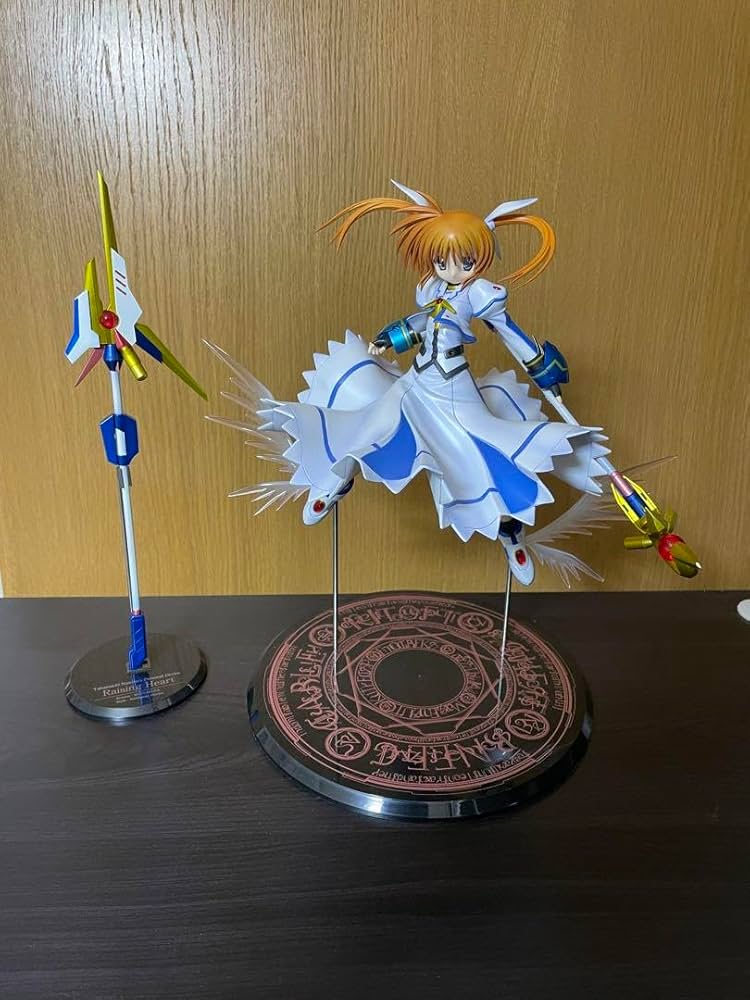 Amazon.co.jp: 魔法少女リリカルなのは 高町なのは 18スケール