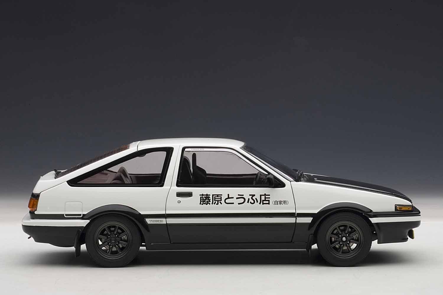 Amazon | AUTOart 1/18 トヨタ スプリンタートレノ (AE86) 頭文字