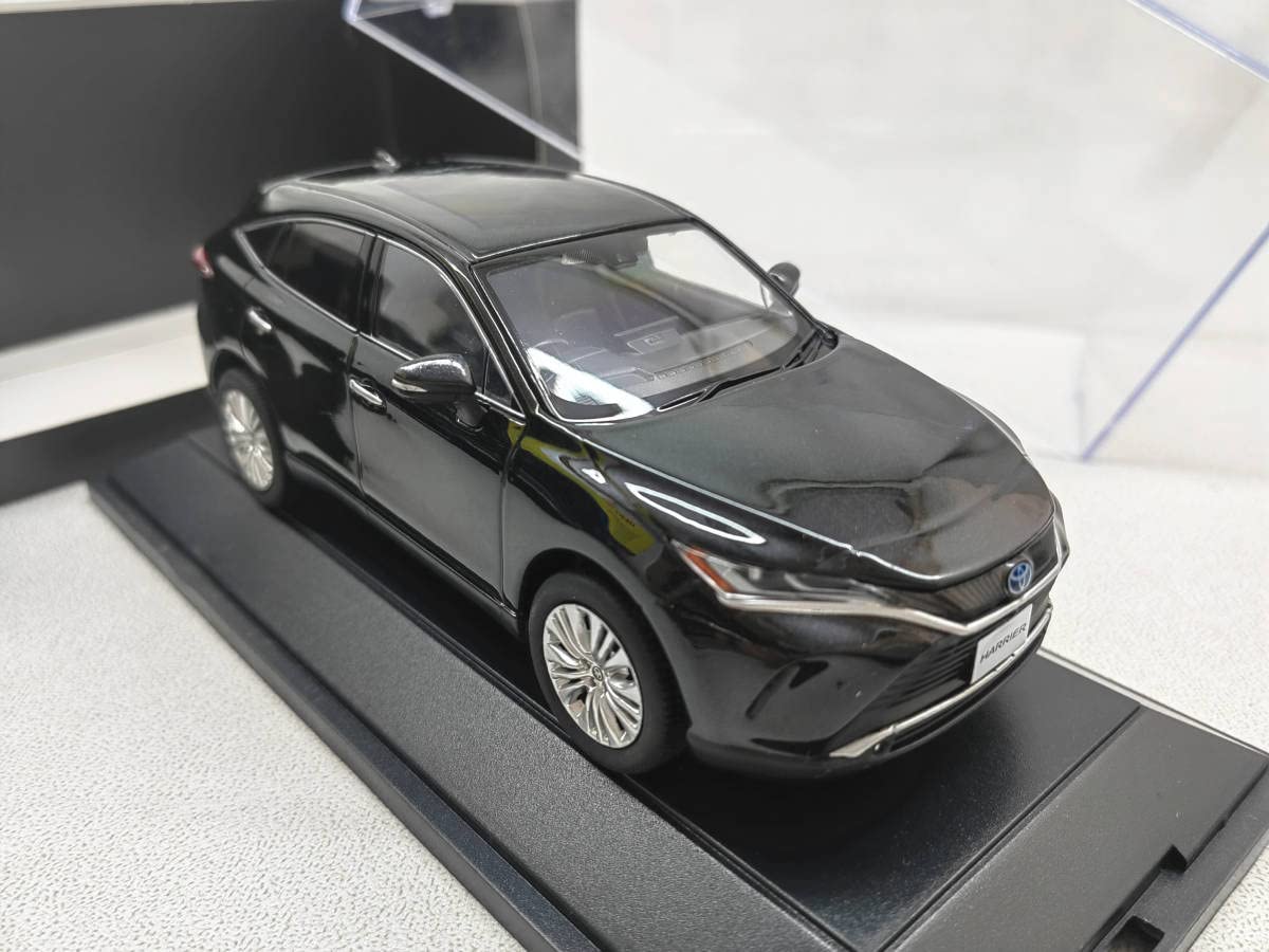 Amazon | 1/30 トヨタ ハリアー HARRIER 80系 4代目 プレシャス