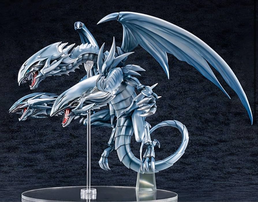 Amazon | amiami × AMAKUNI 青眼の究極竜 フィギュア | フィギュア