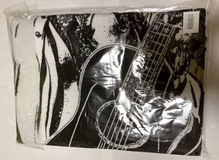 Amazon.co.jp: 長渕剛 REBORN 2022 with THE BAND (メインビジュアル