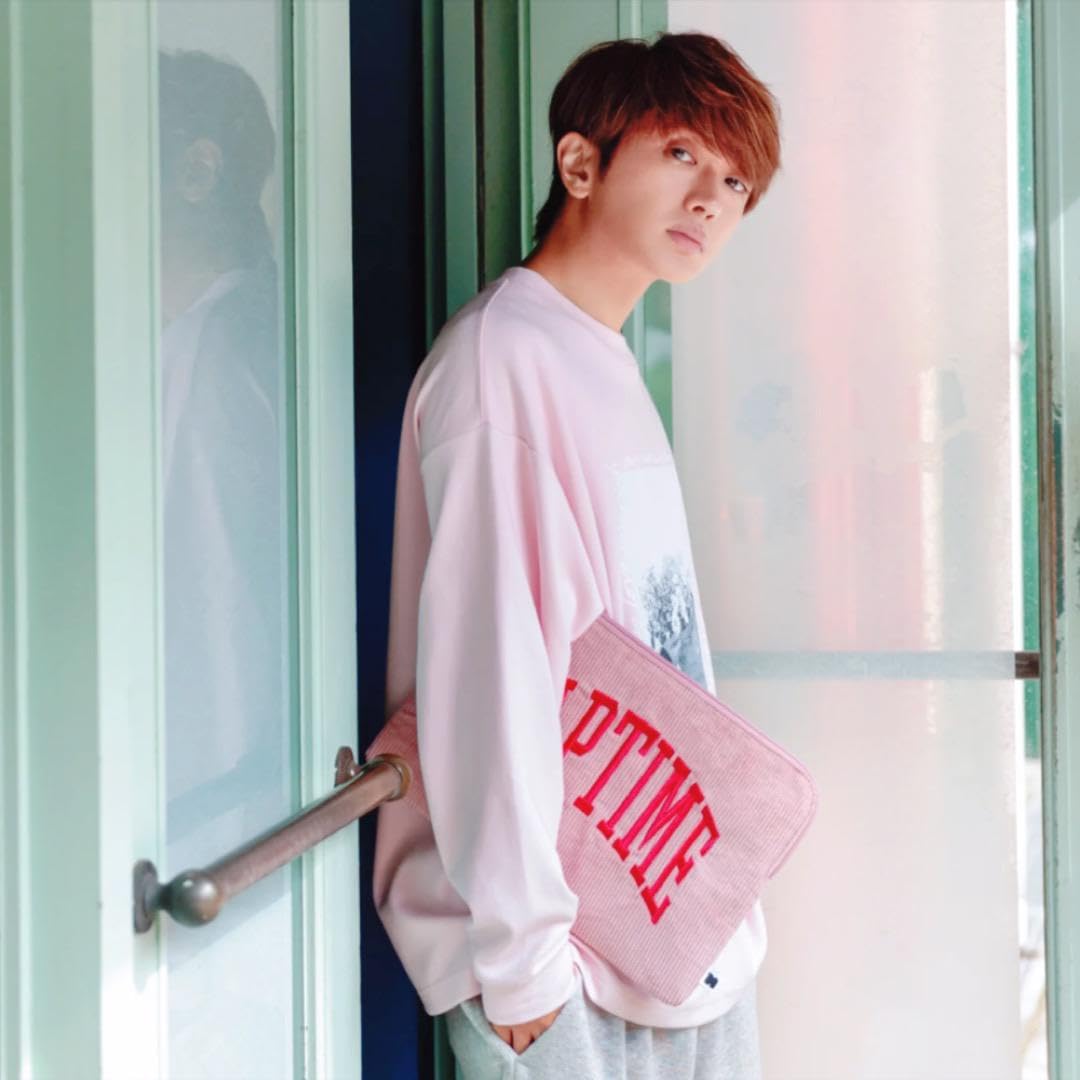 Amazon.co.jp: Naptime コーデュロイクラッチバックBLUE : ホビー