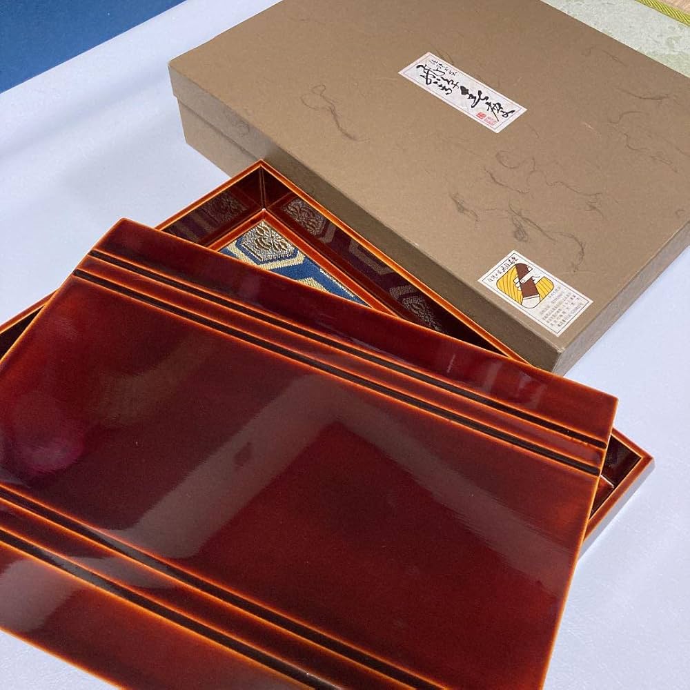 Amazon.co.jp: 飛騨 春慶塗 文箱 お道具箱 手許箱 漆器 伝統工芸 : ホビー