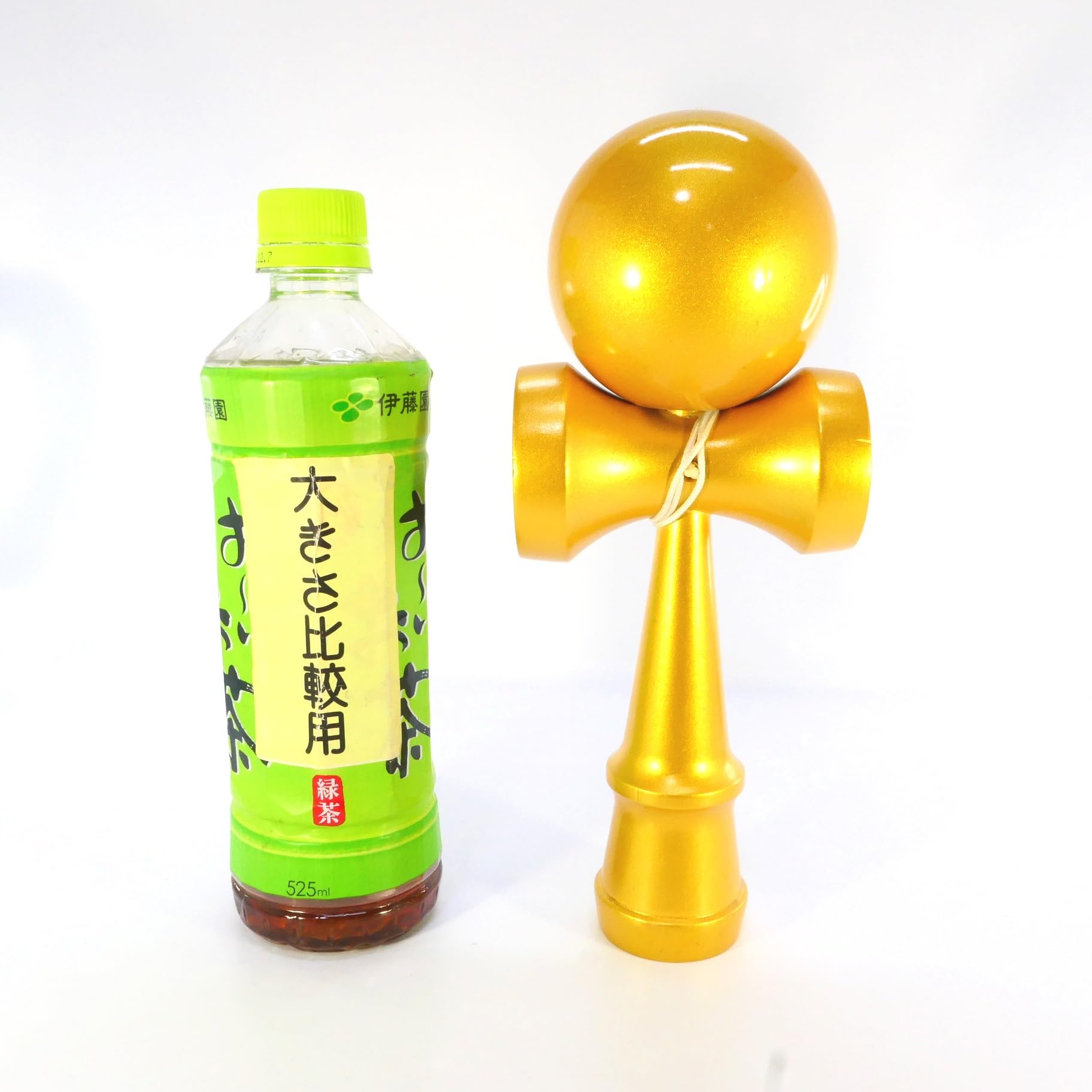 Amazon | けん玉 ジャンボ 大きい 24cm オール金 木製 パフォーマンス