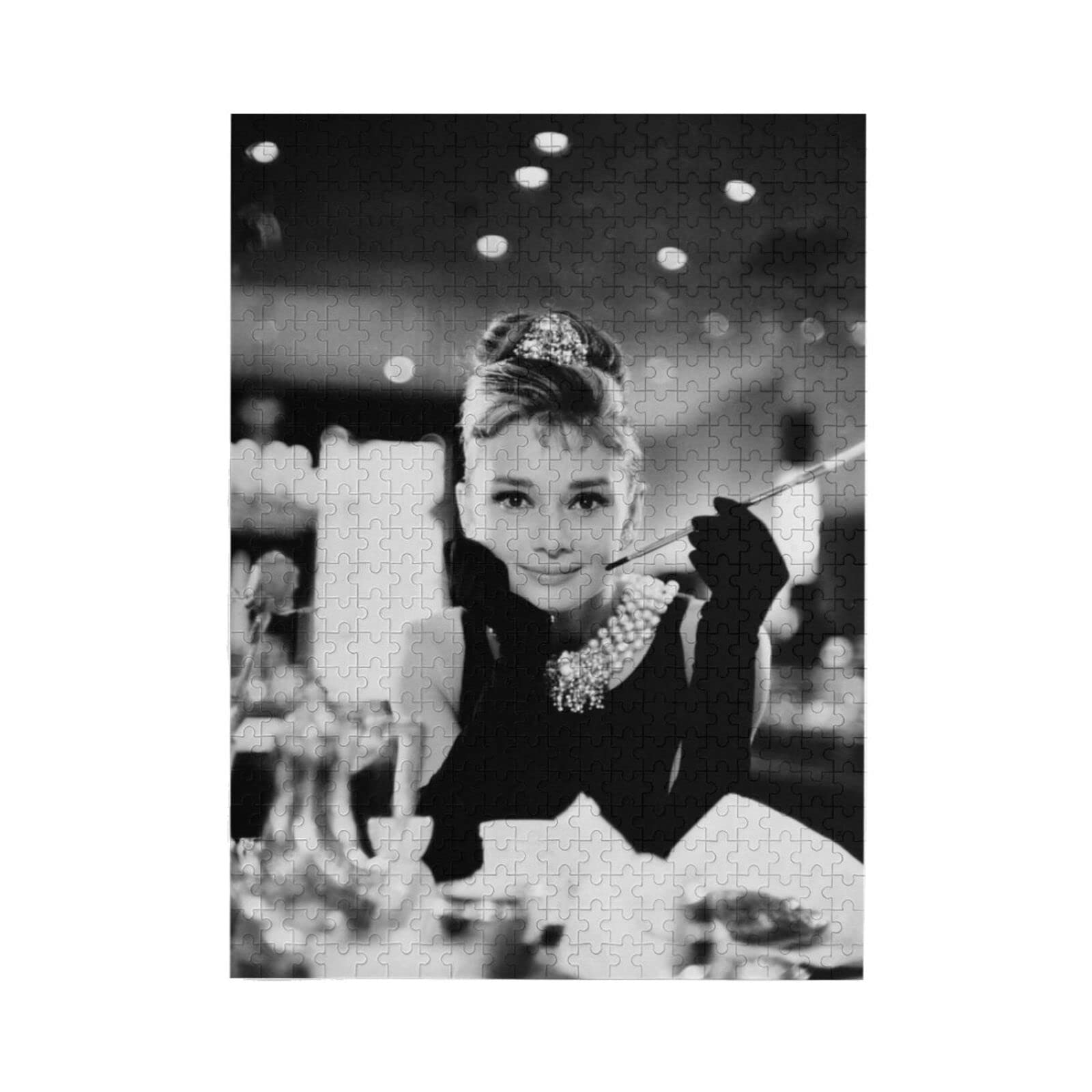 Amazon | ジグソーパズル 500ピース オードリー・ヘップバーン Audrey