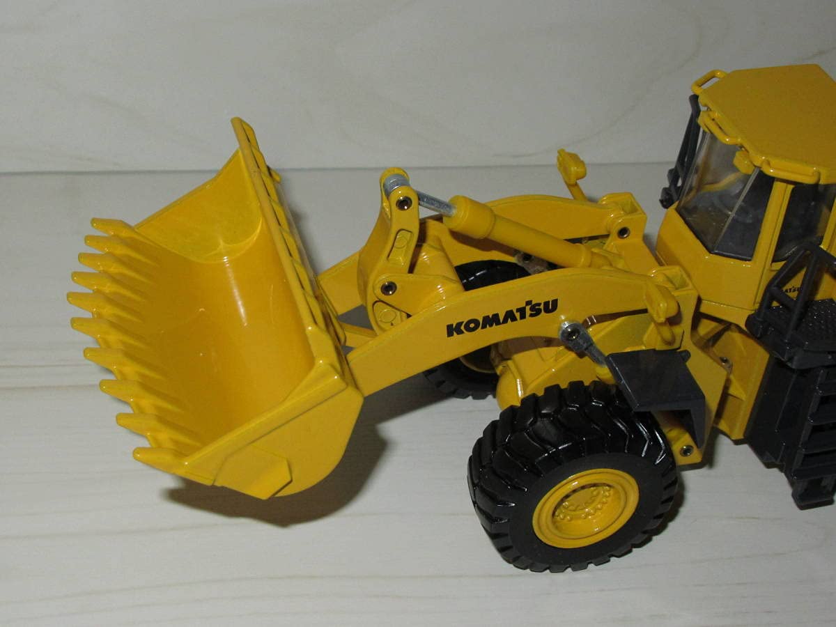 Amazon.co.jp: 絶版☆コマツ KOMATSU 建機ダイキャストモデル WA600‐3