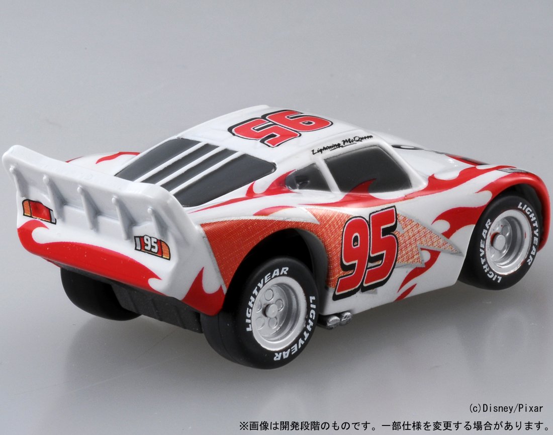 Amazon.co.jp: トミカ カーズ ライトニング・マックィーン（シュウ