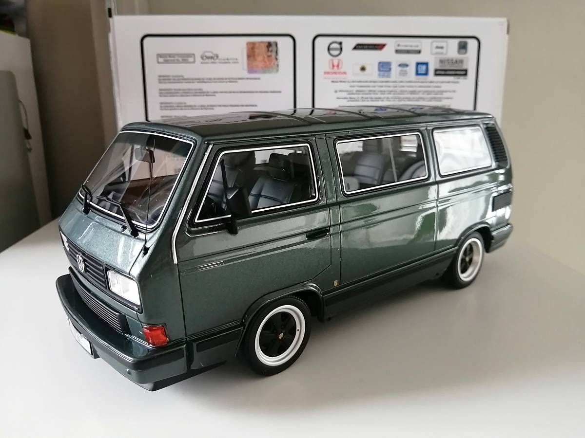 Amazon | ポルシェ B32 フォルクスワーゲン ヴァナゴン otto 京商 1/18
