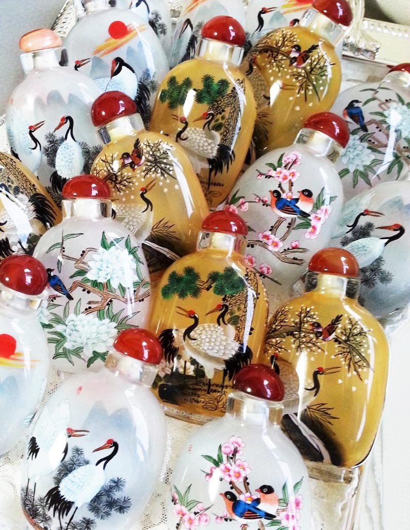 Amazon.co.jp: 鼻煙壺 (小) 鶴 中国伝統工芸品 内絵ガラス瓶 スナッフ