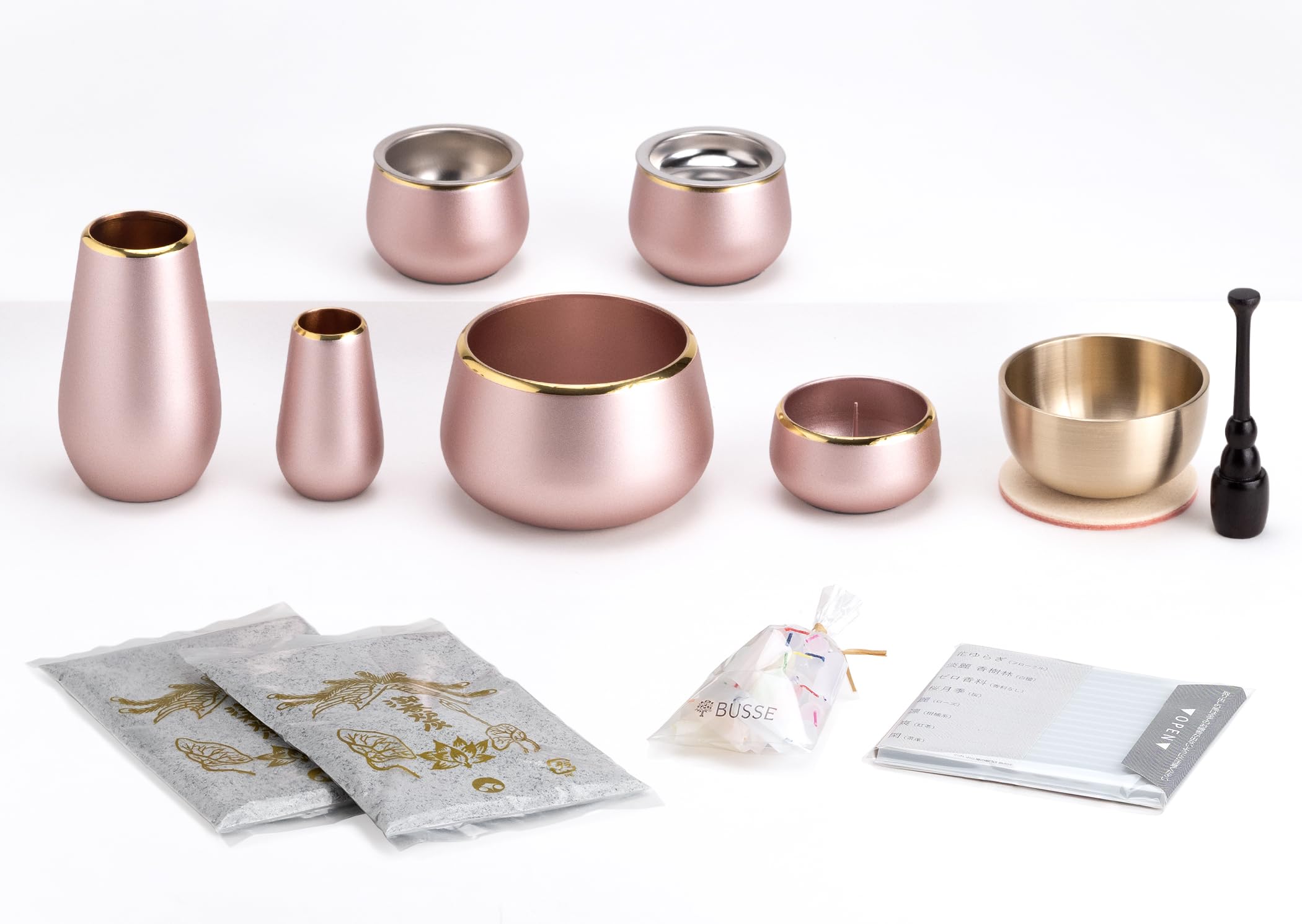 Amazon｜小さいお仏壇の専門店BUSSE 【トキオ 7点 ピンク -おりん付