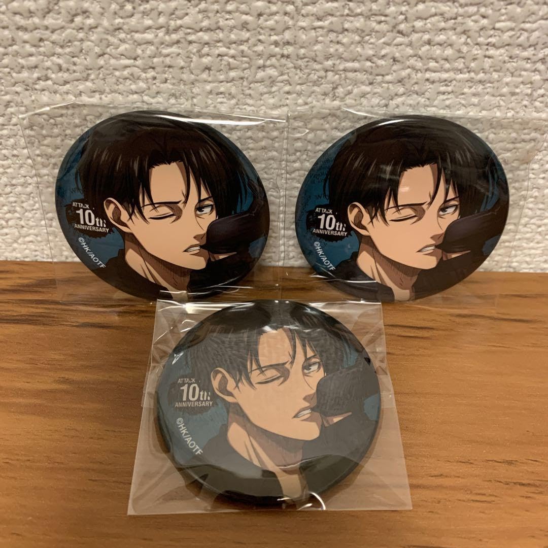 リヴァイ カラオケの鉄人コラボ缶バッジ 40個セット リヴァイ カラオケ