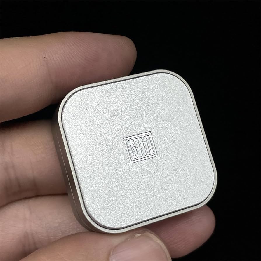 Amazon | 新しい正方形ブロック Fidget Toy EDC 磁気フィジェット