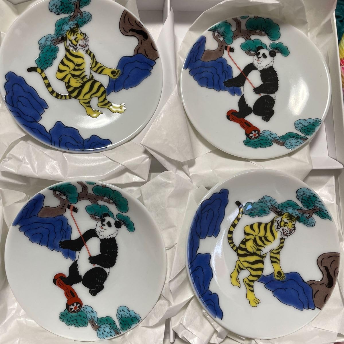 Amazon | unico ZISHI オリジナル九谷焼 豆皿 4枚 ウニコ 皿 小皿