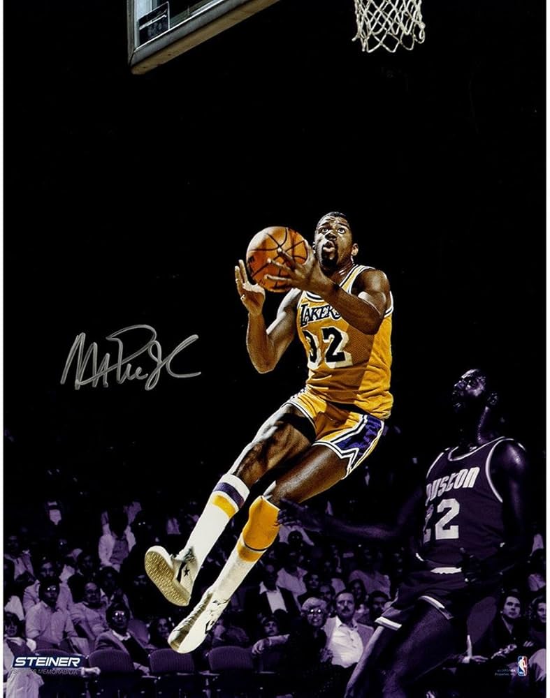 Amazon | NBAロサンゼルスレイカーズマジックジョンソン署名Layup 16 x