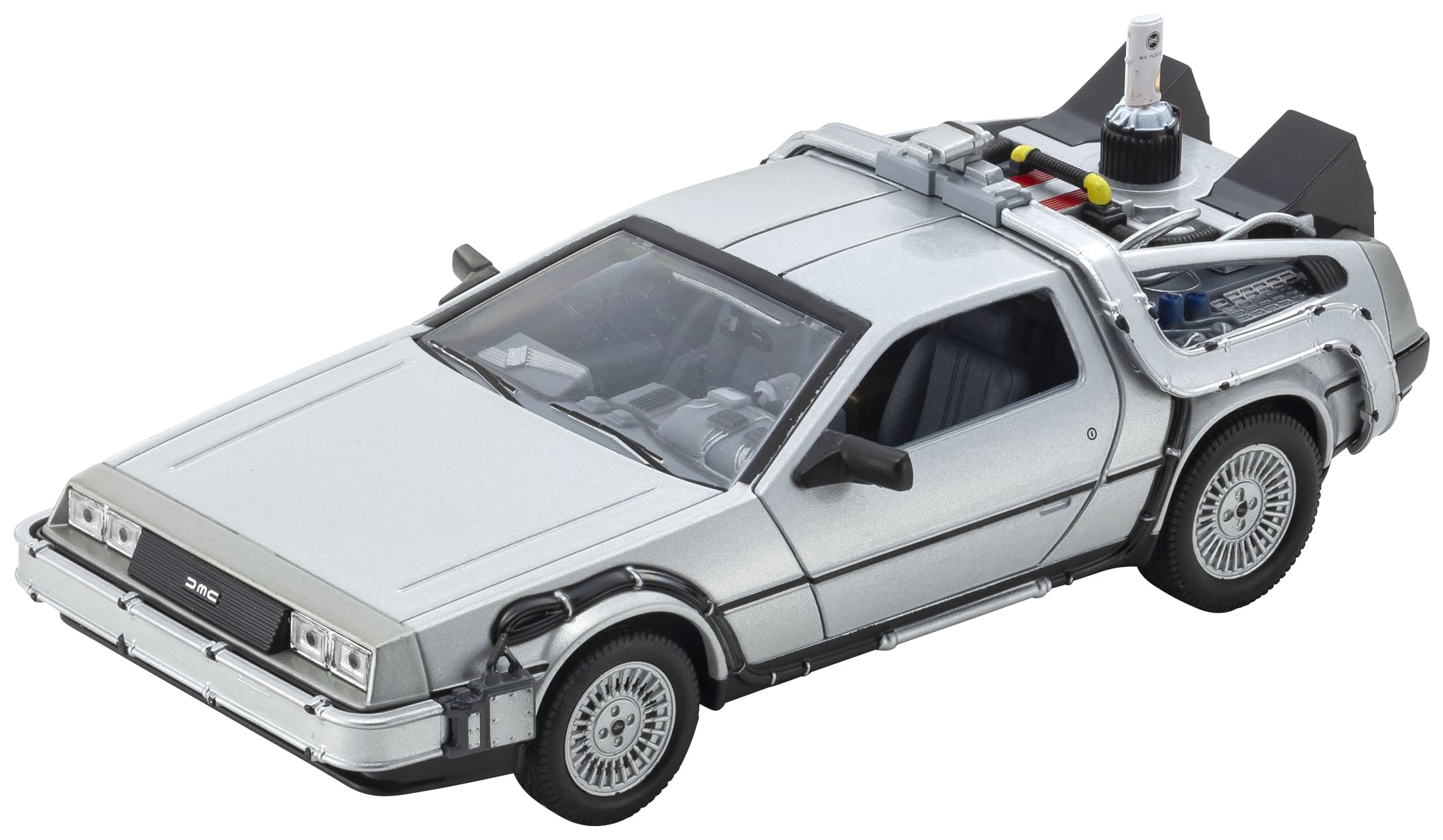 Amazon | WELLY 1/24 デロリアン DMC-12 (BACK TO THE FUTURE II) 完成