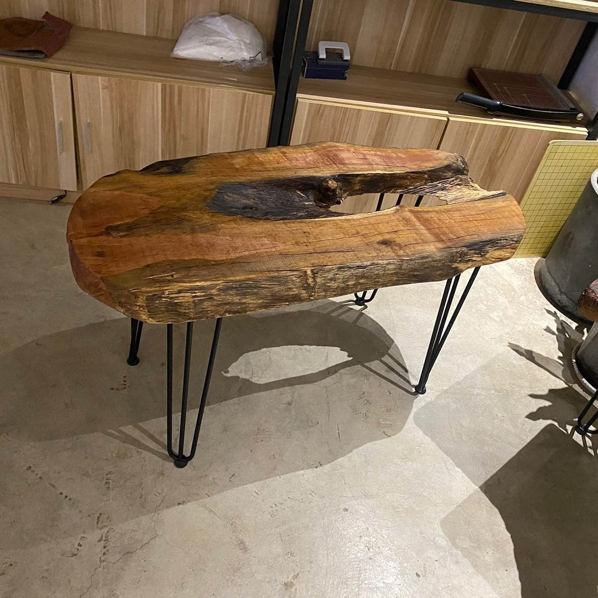 Amazon｜4本セット テーブル脚 Diy パーツ アイアンレッグ 耐摩耗性