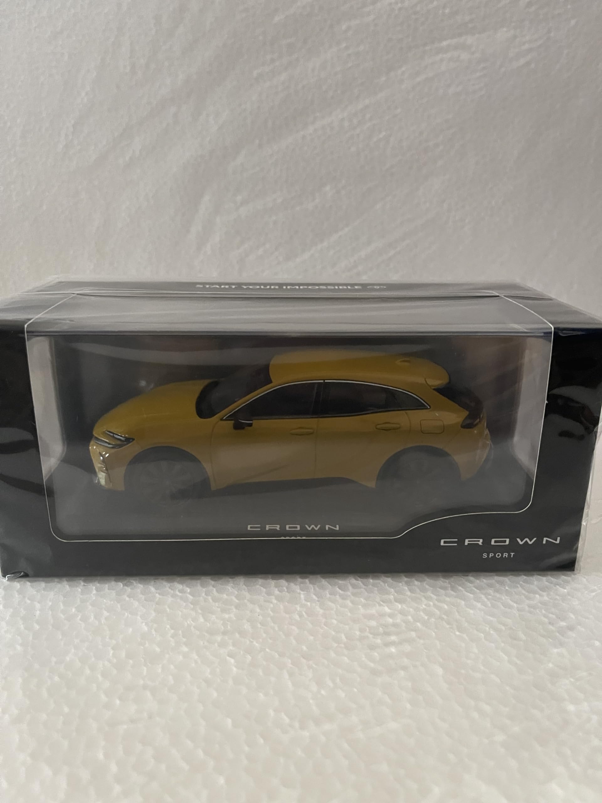 Amazon.co.jp: 1/30 トヨタ 新型クラウンスポーツ SUV カラーサンプル