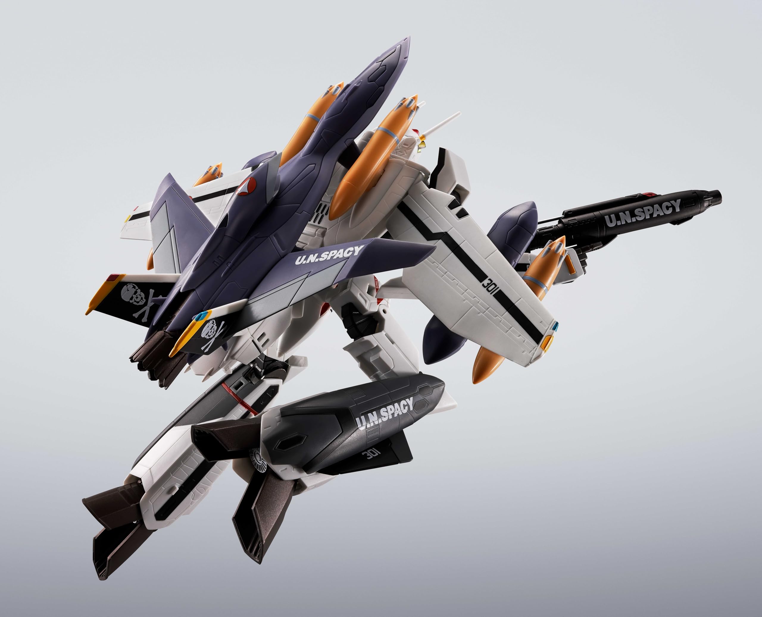 Amazon.com: TAMASHII NATIONS - Macross - VF-0S Phoenix (Roy Focker