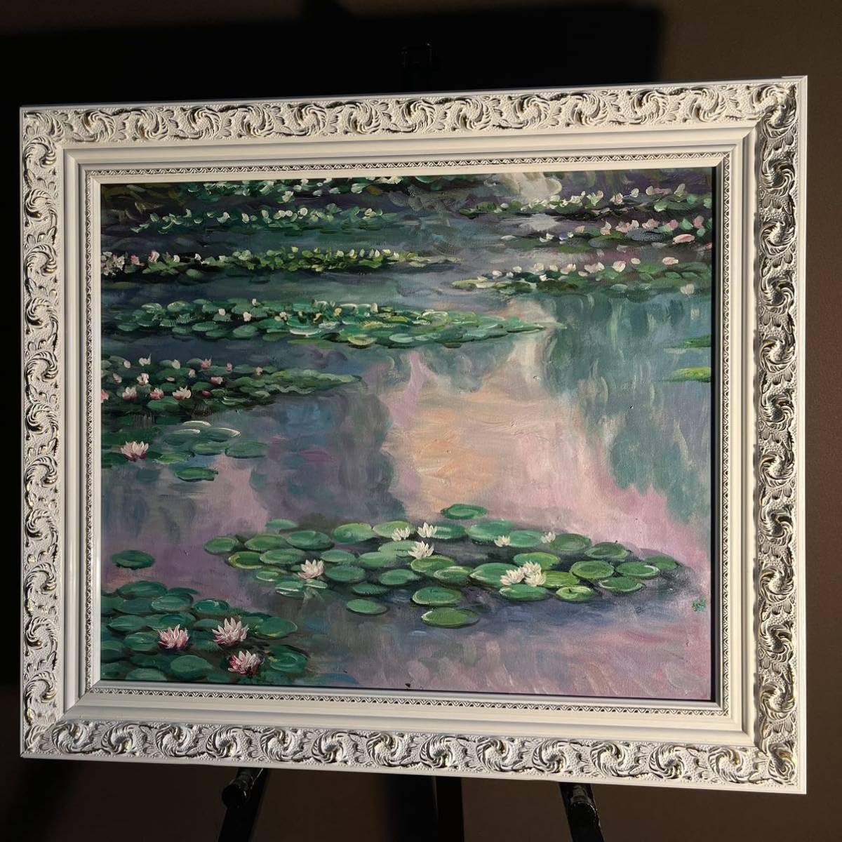 Amazon.co.jp: 秀作 手書き油絵 モネ 睡蓮の池 額付 絵画 油彩画