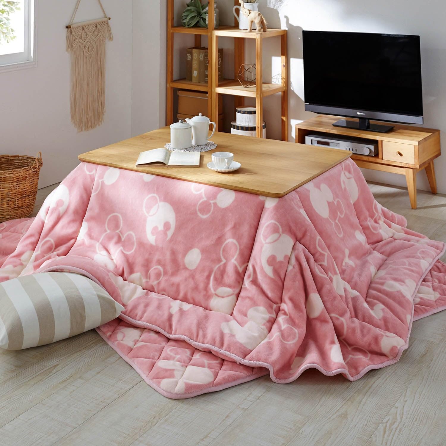 Amazon.co.jp: [ベルメゾン] ディズニー こたつ布団セット 掛け敷き