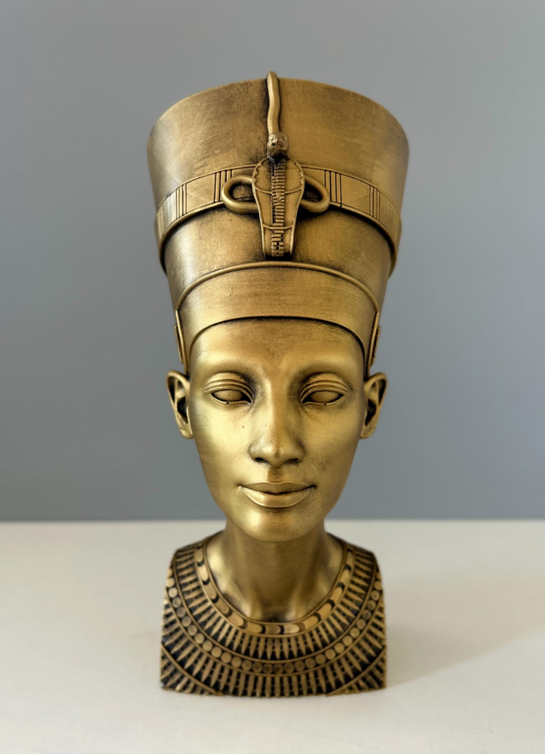 Amazon.com: Queen Nefertiti Bust Statue, 23 cm/9