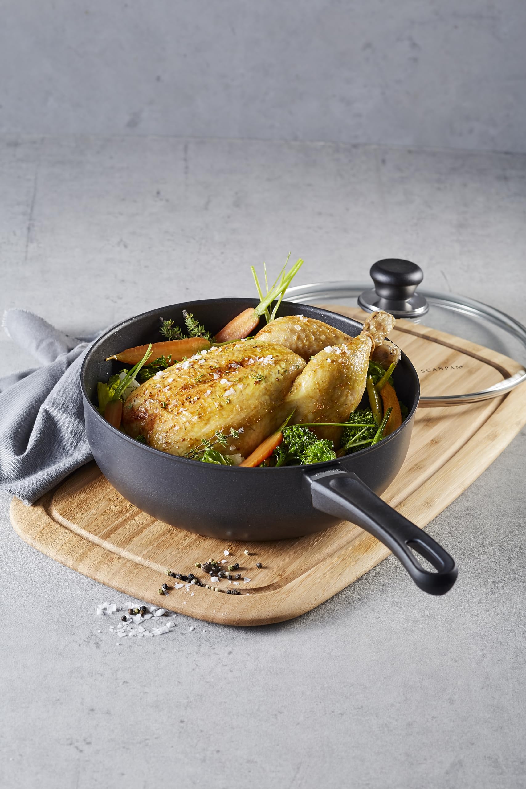 Amazon｜CLASSIC-ﾃﾞｨｰﾌﾟｿﾃｰﾊﾟﾝ26CM(蓋付き)｜フライパン オンライン通販