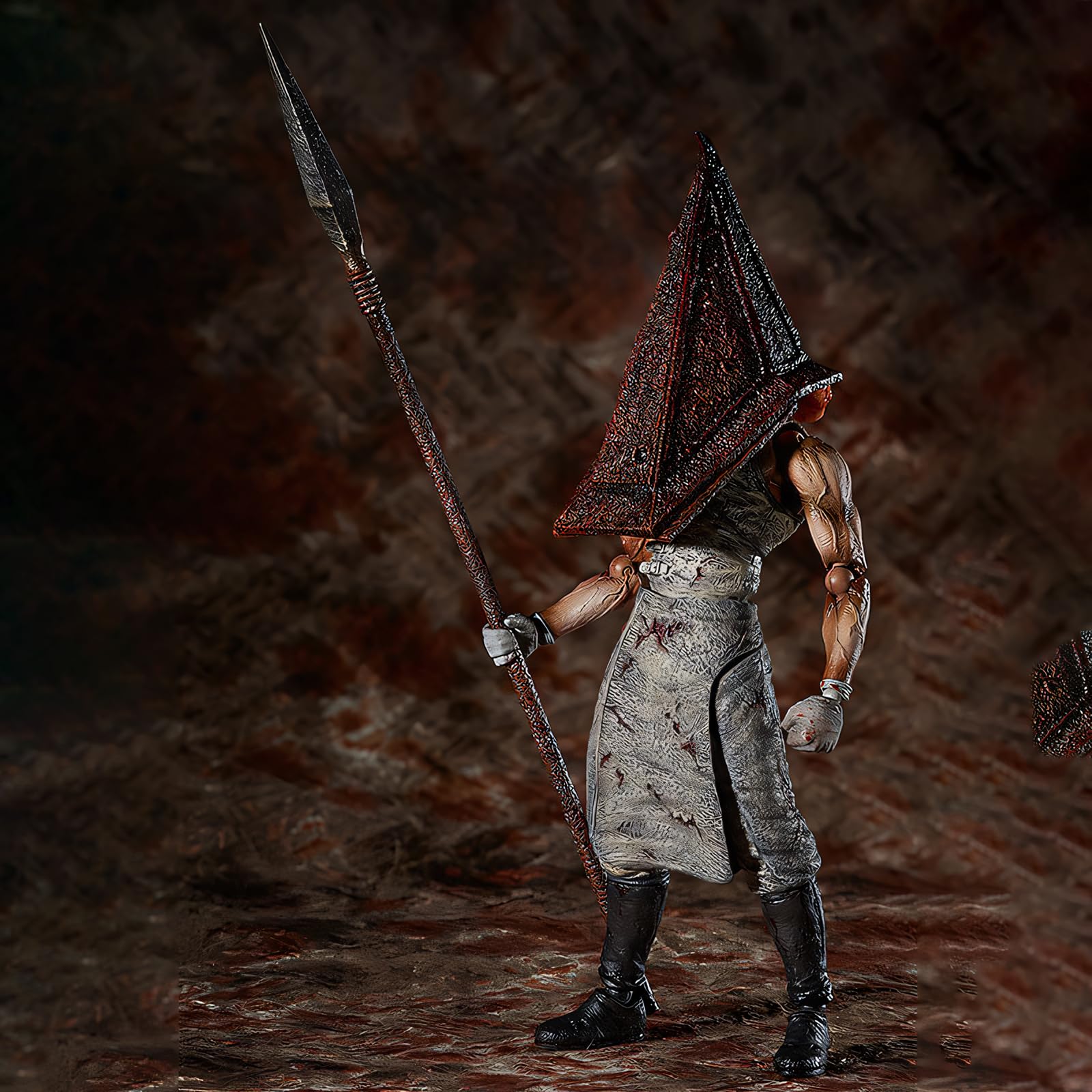 Amazon.co.jp: サイレントヒル 三角頭(ピラミッドヘッド) 可動式 戦闘