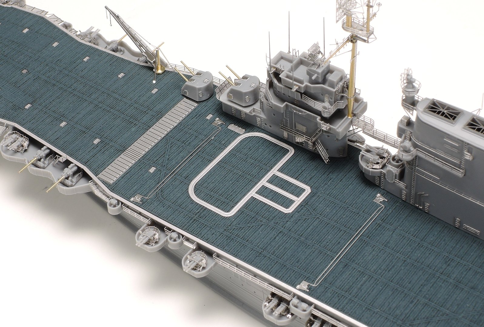 Amazon | タミヤ 1/700 スケール限定シリーズ アメリカ海軍 CV-3