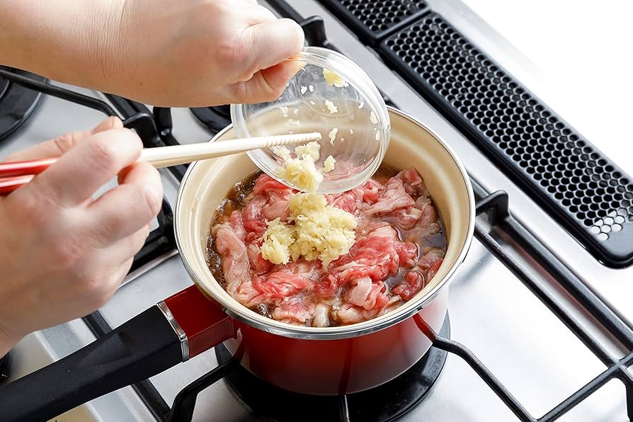 Amazon.co.jp: ル・クルーゼ(Le Creuset) ホーロー 片手鍋EOS ソース