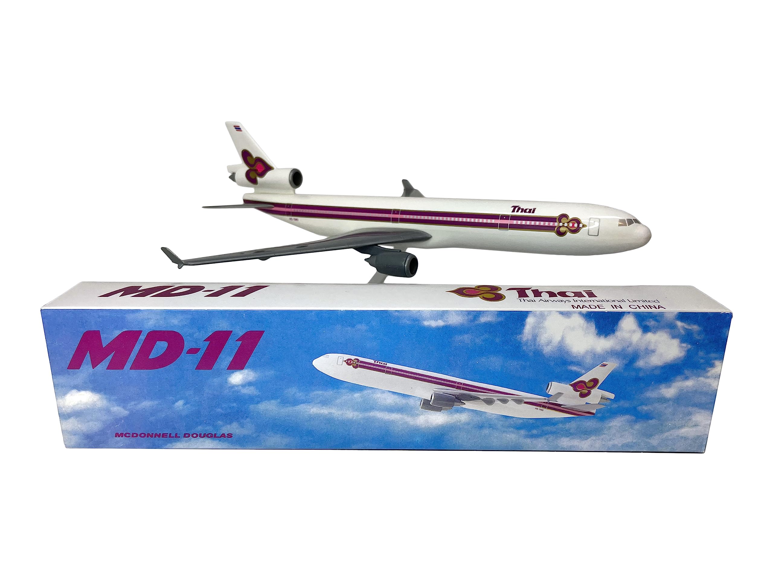 Amazon.com: Flight Miniatures Thai (77-05) MD-11 1:200 Scale