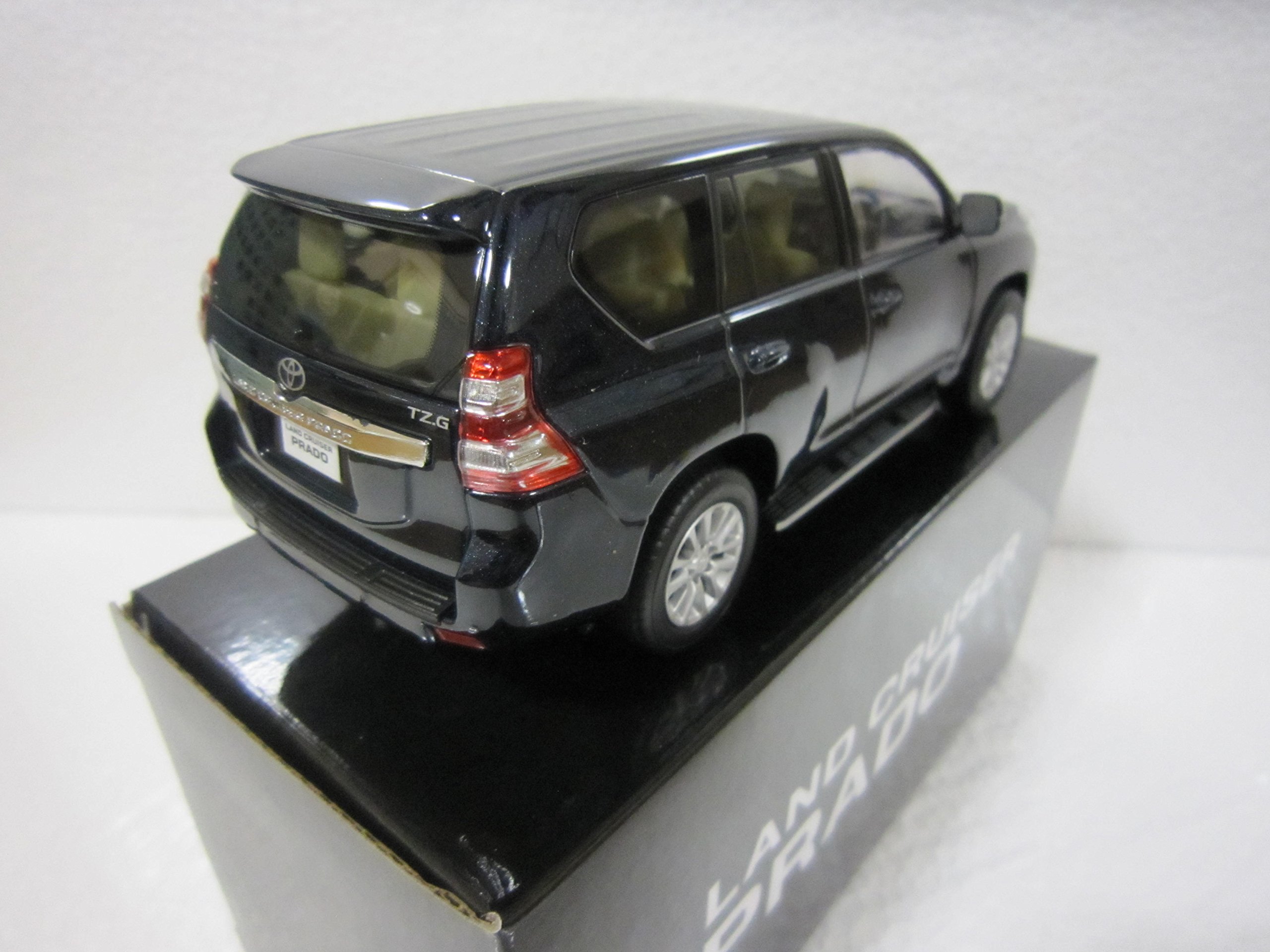 Amazon | TOYOTA トヨタ 1/30 新型 ランドクルーザー プラド 後期