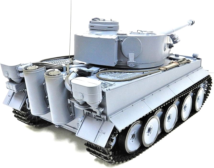 Amazon.co.jp: ☆Ver 7.0☆対戦可能 日本語取説付き ヘンロン 2.4GHz 1