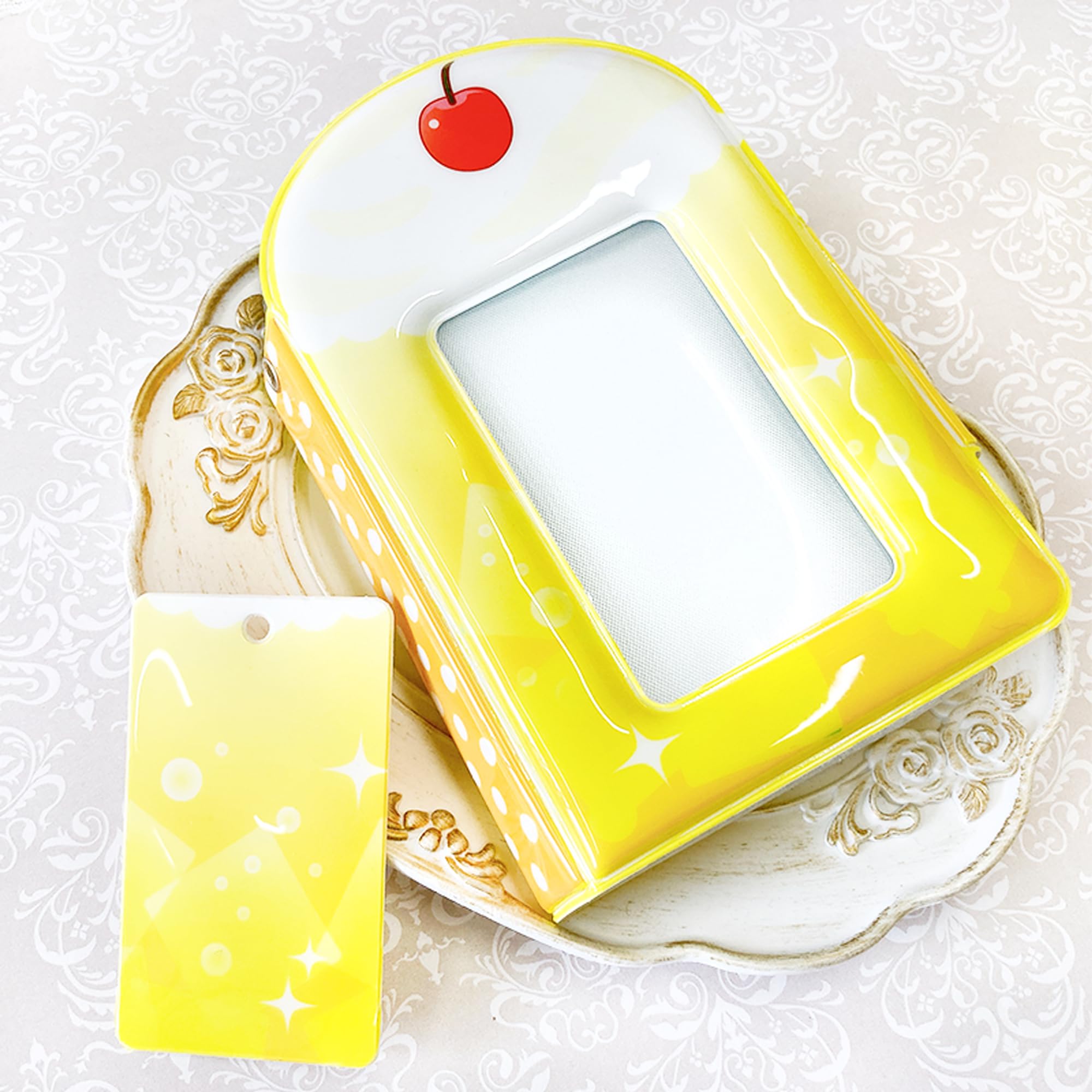 Amazon.co.jp: コレクトブック クリームソーダ K-Pop トレカ収納 32枚