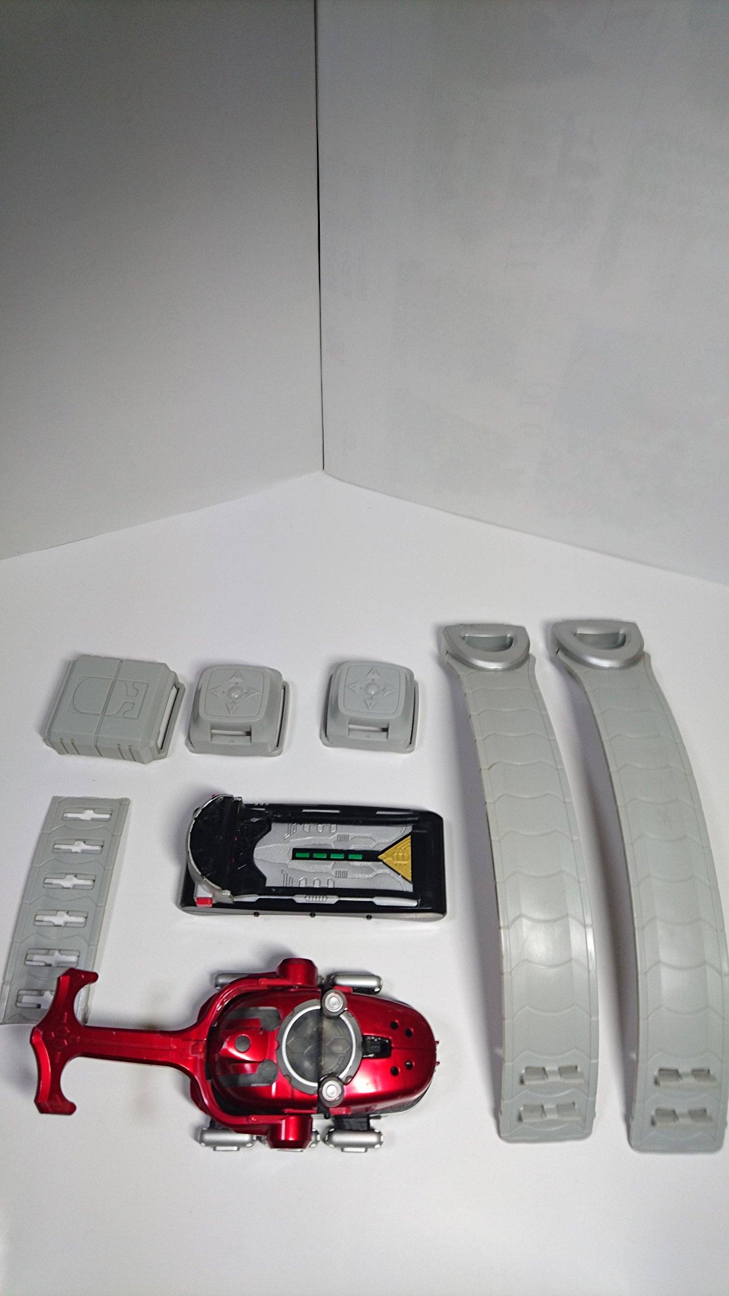 Amazon.co.jp: 仮面ライダーカブト 変身ベルトDXカブトゼクター : おもちゃ