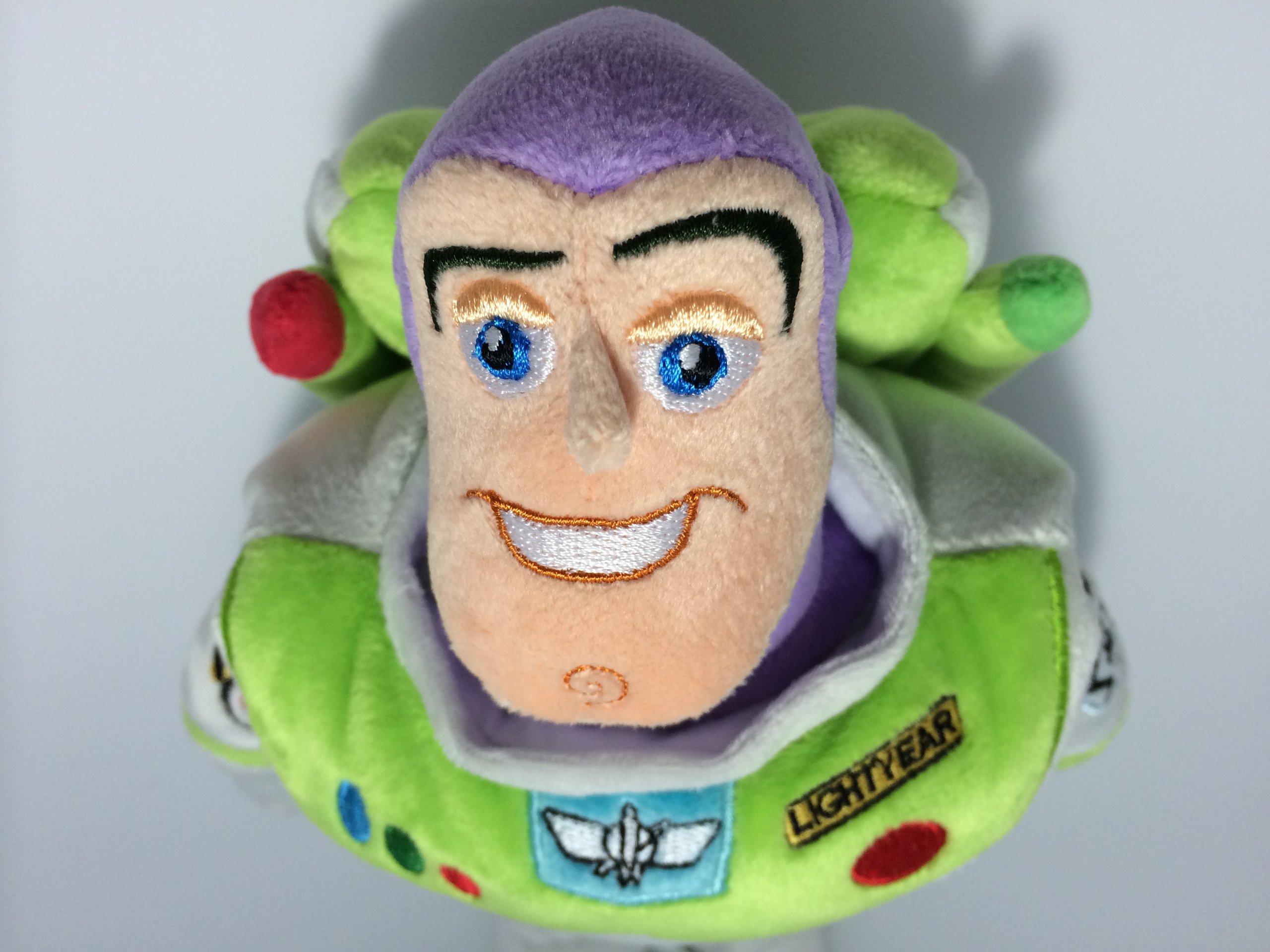 Amazon.co.jp: トイストーリー バズ・ライトイヤー ぬいぐるみ 【東京