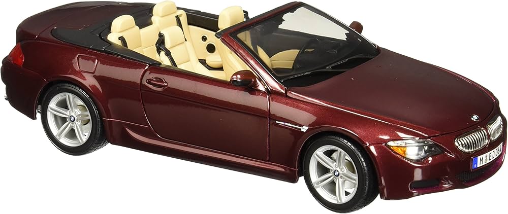 Maisto BMW M6 Cabrio: Modellauto mit Federung MaÃŸstab 1:18 Türen