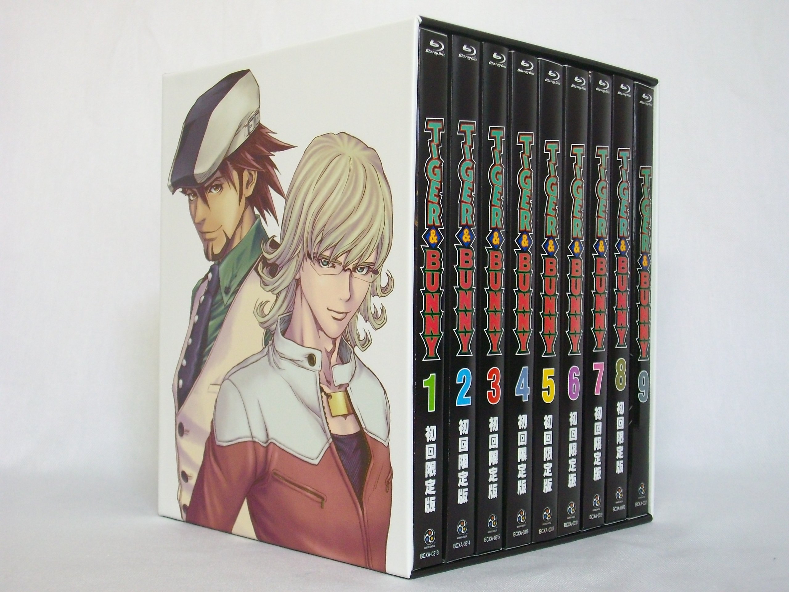 Amazon.co.jp: TIGER&BUNNY(タイガー&バニー) 初回限定版 Blu-ray