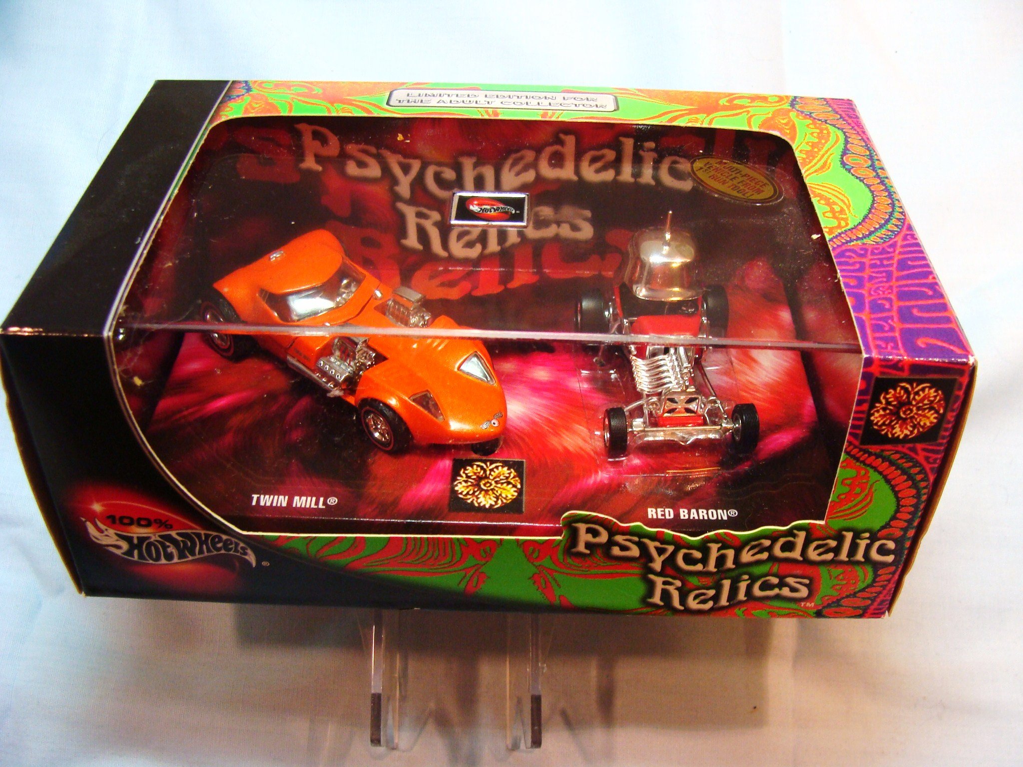2002 Hot Wheels 2 Car Box Set Psychedelic Relics with the Twin