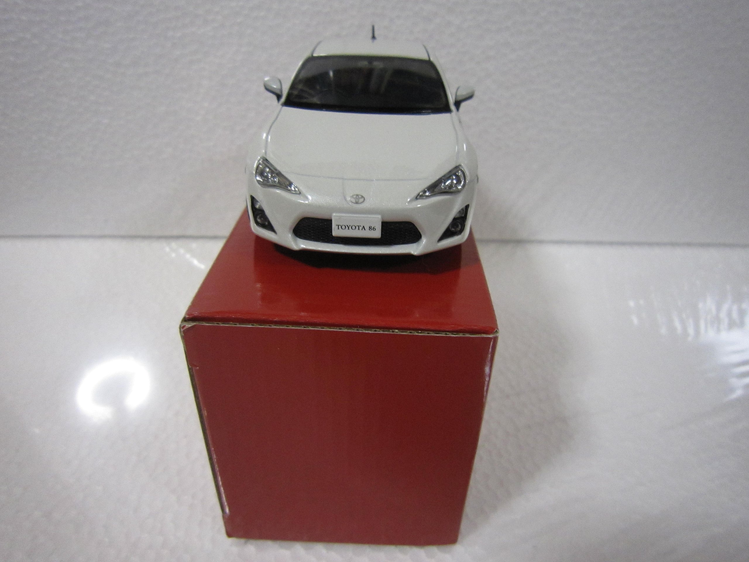 Amazon | トヨタ 1/30 86 ハチロク オフィシャルミニカー カラー