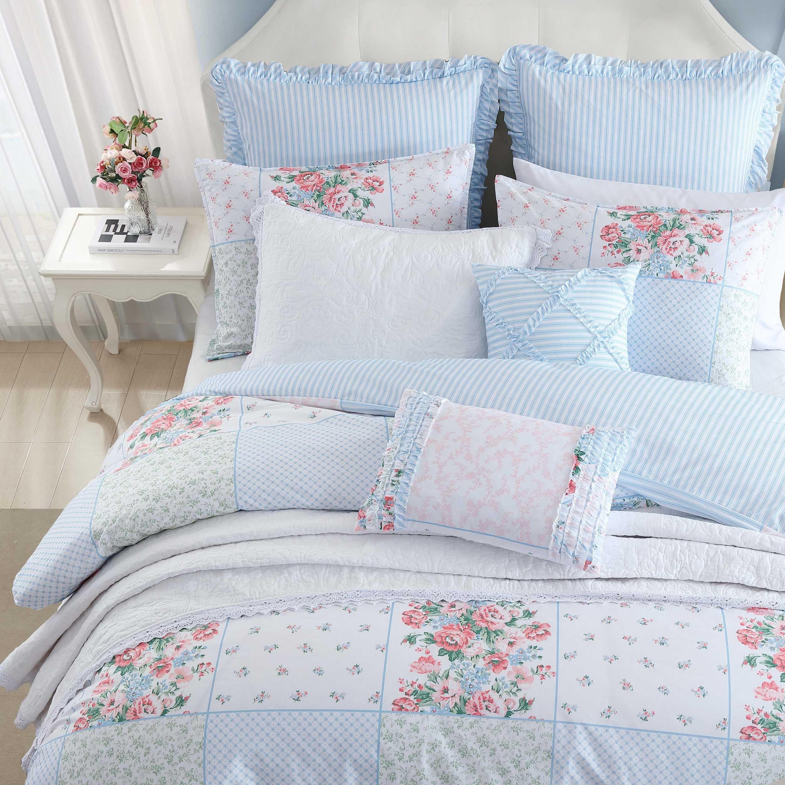 Amazon.com: Laura Ashley - Comforter Set, Super Soft Bedding with