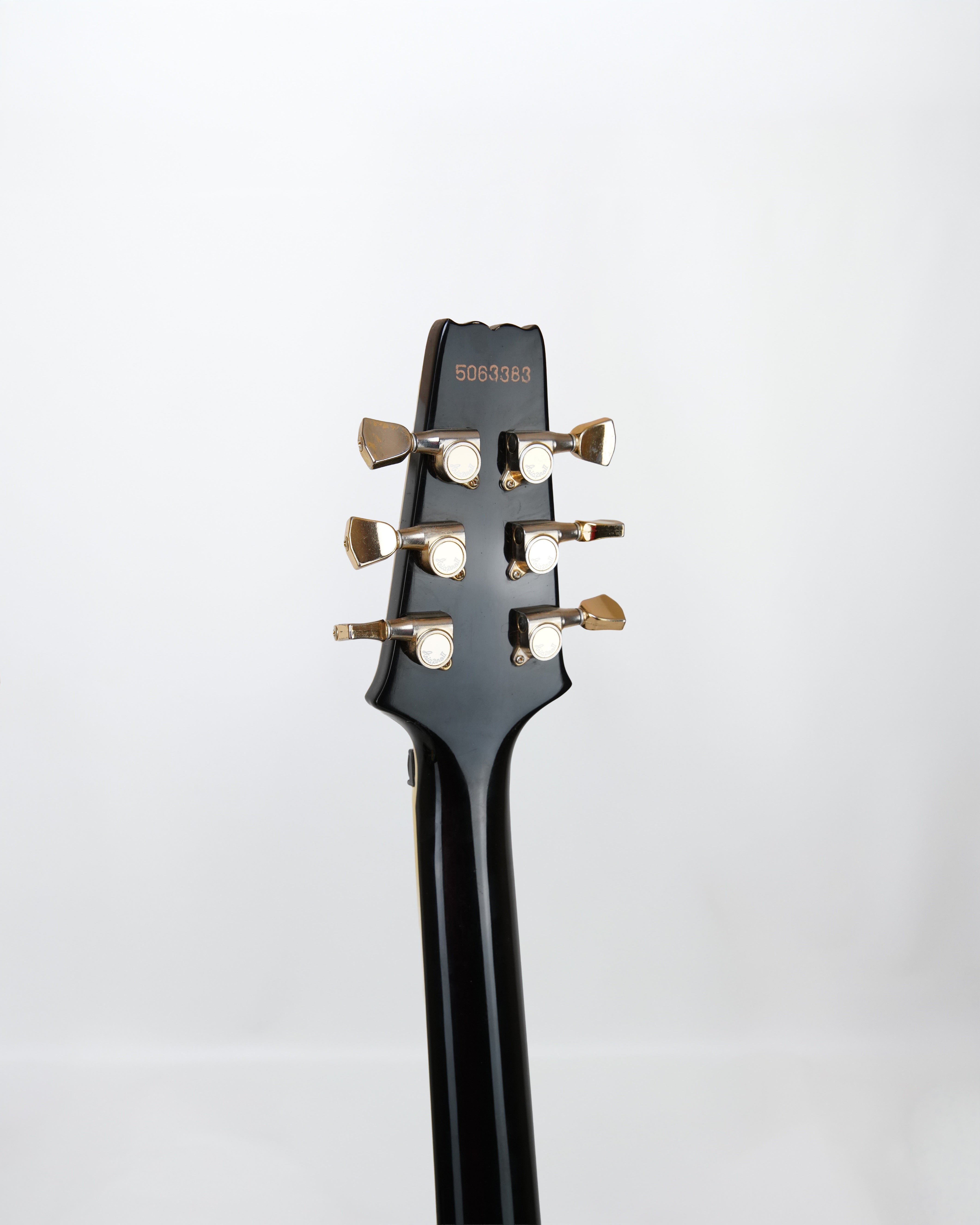 Aria Pro II PE-Deluxe/KV - Black - 1985