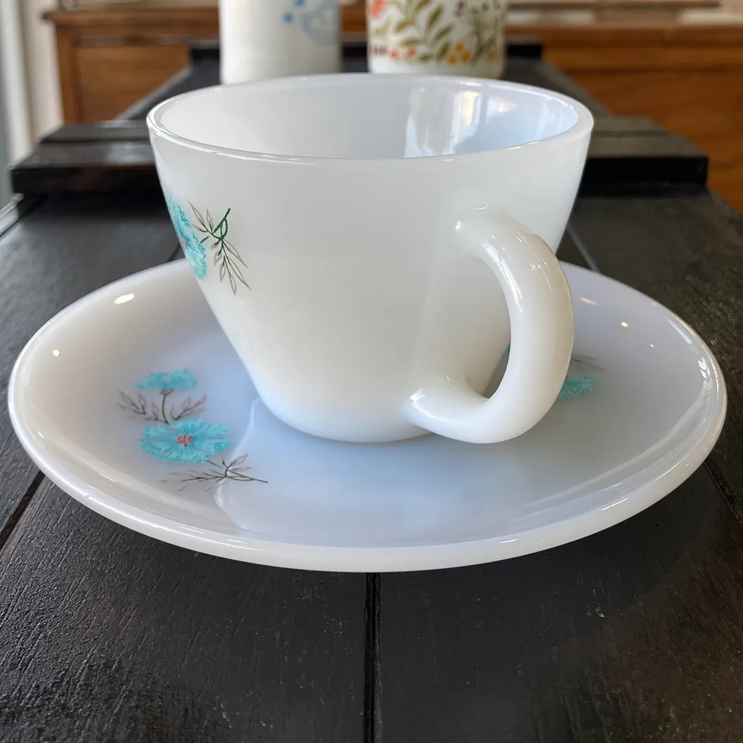 ボニーブルーカップ＆ソーサー 1960年代製造 Fire-king